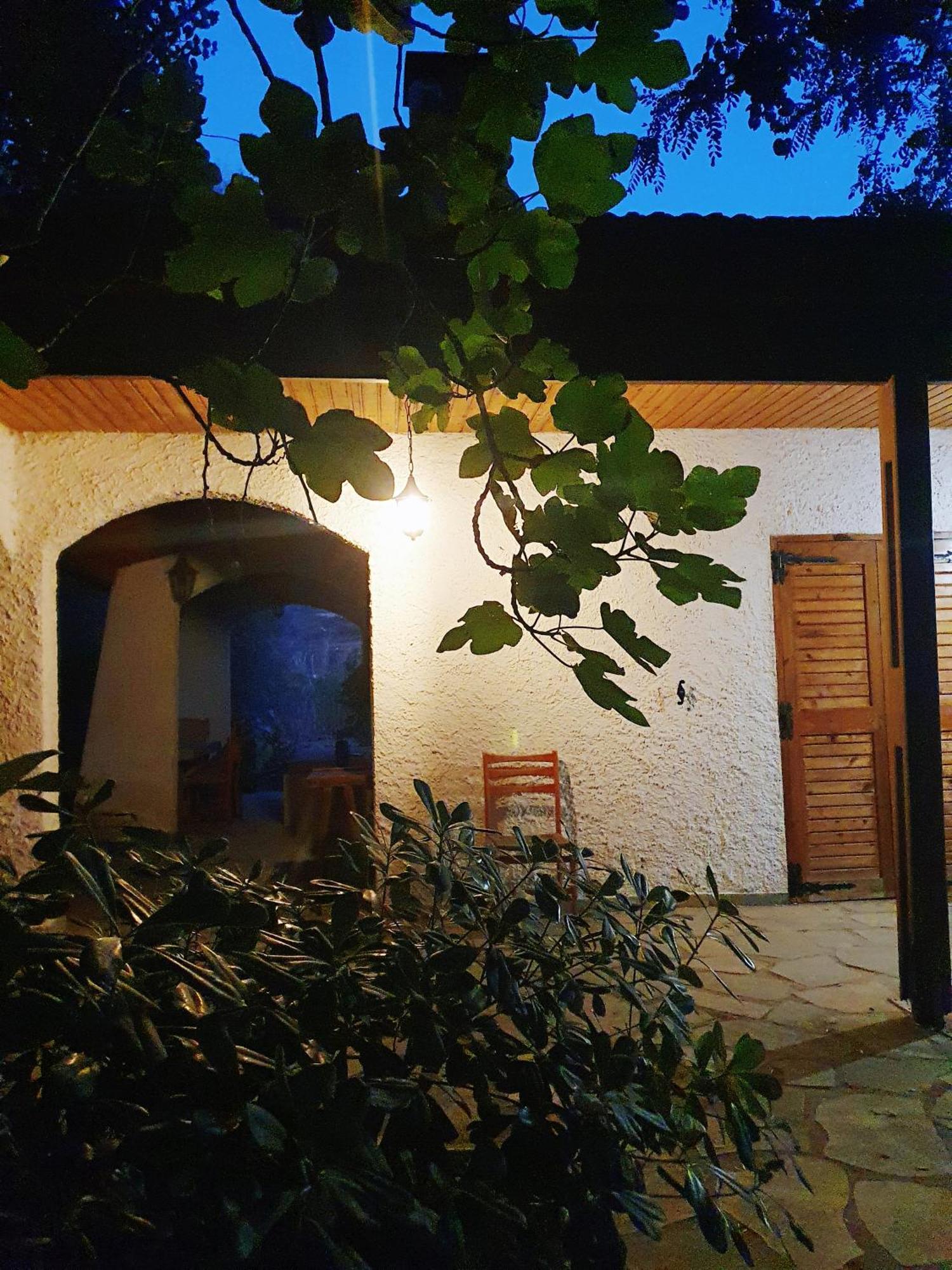 Villa Al-Ari Diakopto Exterior foto